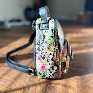 Betsey Johnson | Bags | Spring Chic Betsey Johnson Floral  display picture 1